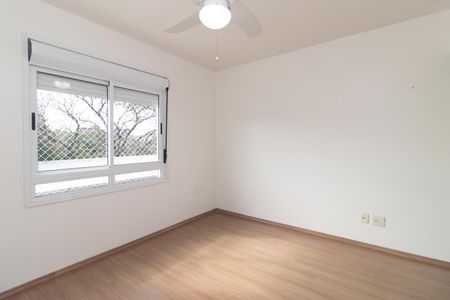 Quarto 2 de apartamento para alugar com 2 quartos, 70m² em Partenon, Porto Alegre