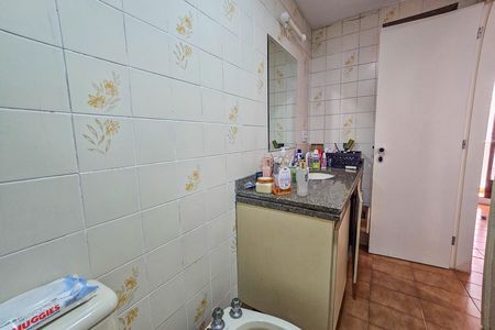 Apartamento para alugar com 125m², 3 quartos e 4 vagas