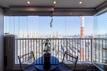 Apartamento para alugar com 45m², 1 quarto e 1 vagaVaranda