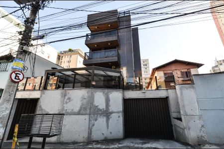 Fachada de apartamento para alugar com 4 quartos, 120m² em Sagrada Família, Belo Horizonte