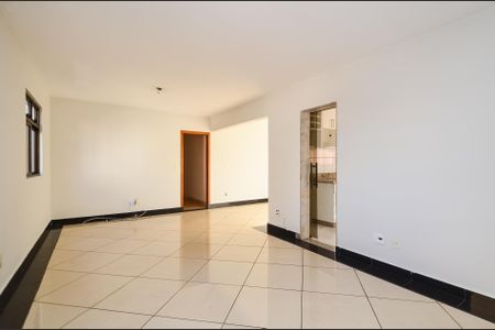 Sala Ambientes de apartamento para alugar com 4 quartos, 120m² em Sagrada Família, Belo Horizonte