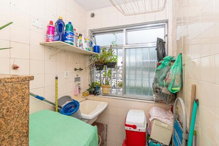 Área de Serviço de apartamento para alugar com 2 quartos, 49m² em 800, Rio de Janeiro