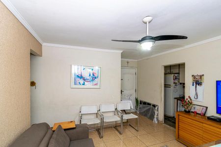 Sala de apartamento para alugar com 2 quartos, 49m² em 800, Rio de Janeiro