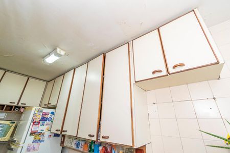 Apartamento à venda com 49m², 2 quartos e 1 vagaCozinha - Armários