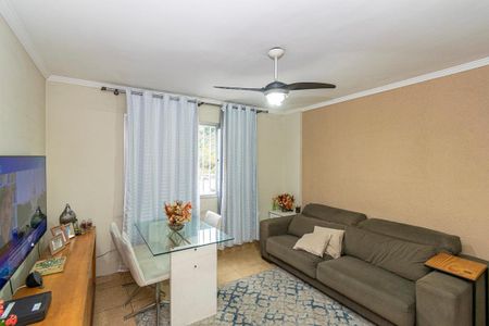 Sala de apartamento para alugar com 2 quartos, 49m² em 800, Rio de Janeiro