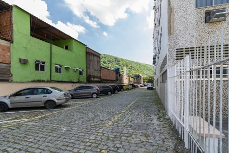 Área comum - Estacionamento de apartamento para alugar com 2 quartos, 49m² em 800, Rio de Janeiro