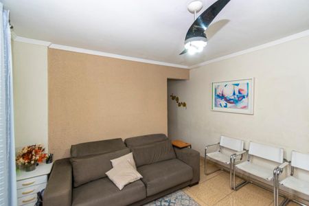 Sala de apartamento para alugar com 2 quartos, 49m² em 800, Rio de Janeiro