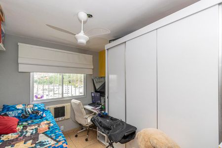 Quarto 1 de apartamento para alugar com 2 quartos, 49m² em 800, Rio de Janeiro