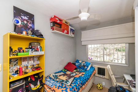 Quarto 1 de apartamento para alugar com 2 quartos, 49m² em 800, Rio de Janeiro
