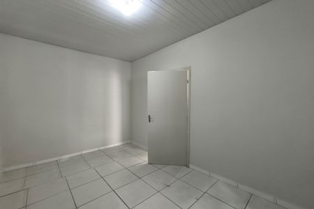 Casa para alugar com 100m², 2 quartos e 2 vagasQuarto 2
