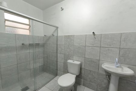 Casa para alugar com 100m², 2 quartos e 2 vagasBanheiro Suíte
