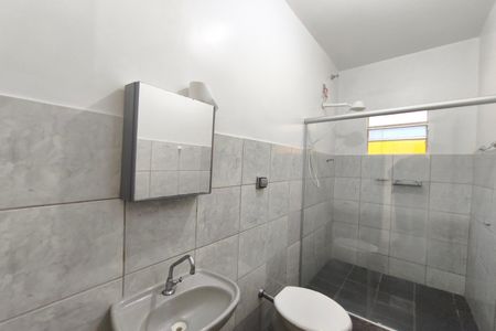 Casa para alugar com 100m², 2 quartos e 2 vagasBanheiro Social