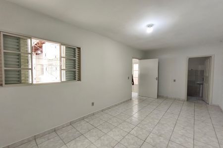 Casa para alugar com 100m², 2 quartos e 2 vagasQuarto Suíte