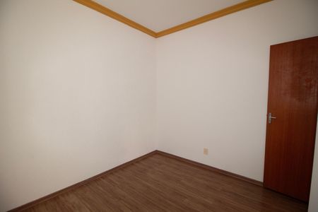 Apartamento à venda com 62m², 3 quartos e 1 vagaQuarto 02