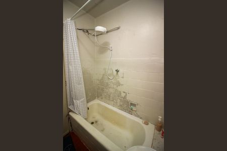 Apartamento à venda com 61m², 2 quartos e sem vaga Apartamento à venda com 61m², 2 quartos e sem vagaBanheiro