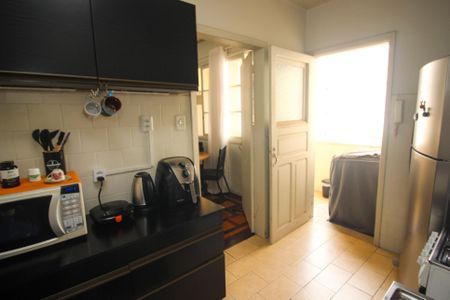 Apartamento à venda com 61m², 2 quartos e sem vaga Apartamento à venda com 61m², 2 quartos e sem vagaCozinha