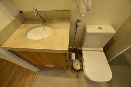 BANHEIRO de apartamento à venda com 2 quartos, 65m² em Jaguaré, São Paulo