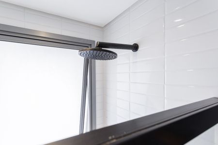 Banheiro de apartamento para alugar com 1 quarto, 45m² em Indianópolis, São Paulo
