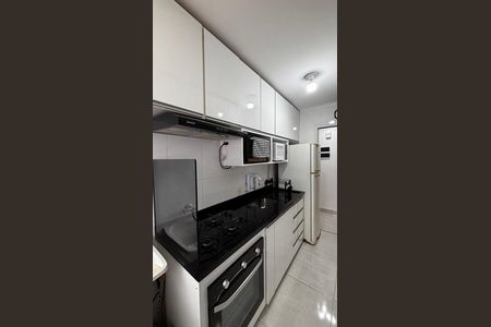 Cozinha de apartamento à venda com 2 quartos, 48m² em Cidade São Jorge, Santo André
