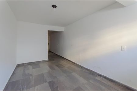 Sala/Quarto de casa para alugar com 1 quarto, 30m² em Ipiranga, São Paulo