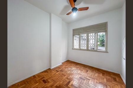 Apartamento à venda com 37m², 1 quarto e sem vaga