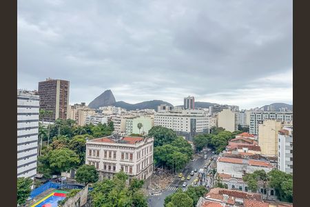 Apartamento à venda com 37m², 1 quarto e sem vaga