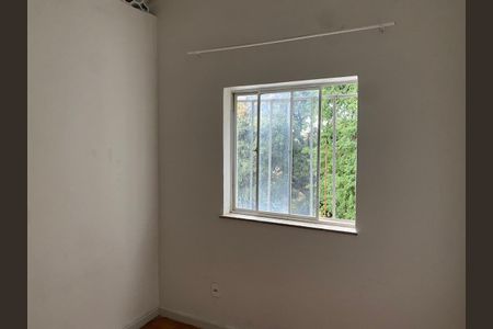 Quarto de apartamento para alugar com 3 quartos, 60m² em Bonsucesso, Rio de Janeiro