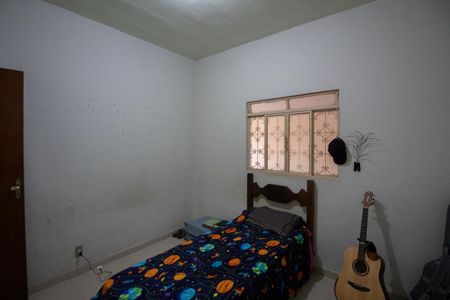 Quarto 1 de casa para alugar com 2 quartos, 275m² em Chácara Confisco, Contagem