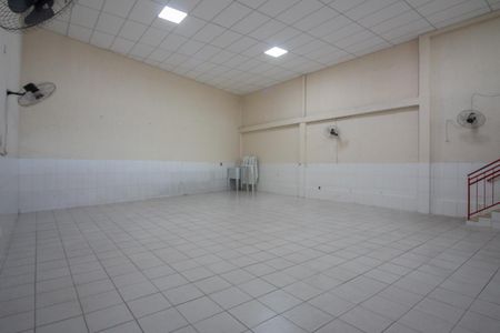 Salão de Festas de casa para alugar com 2 quartos, 275m² em Chácara Confisco, Contagem