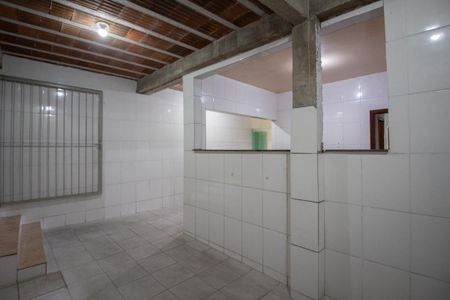 Casa para alugar com 275m², 2 quartos e 2 vagas Casa para alugar com 275m², 2 quartos e 2 vagasÁrea de Serviço