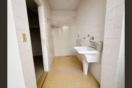 Casa à venda com 3 quartos, 176m² em Indianópolis, São Paulo