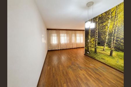 Casa à venda com 3 quartos, 176m² em Indianópolis, São Paulo