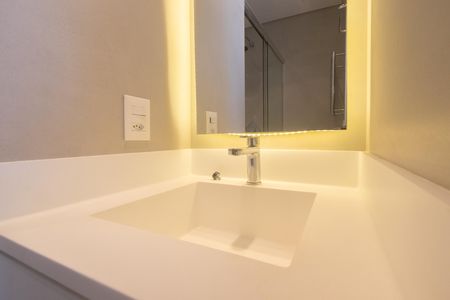 Apartamento para alugar com 100m², 2 quartos e 1 vaga Apartamento para alugar com 100m², 2 quartos e 1 vagaBanheiro da Suíte 2