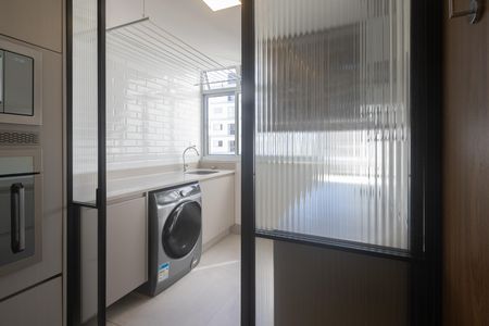 Apartamento para alugar com 100m², 2 quartos e 1 vaga Apartamento para alugar com 100m², 2 quartos e 1 vagaÁrea de Serviço