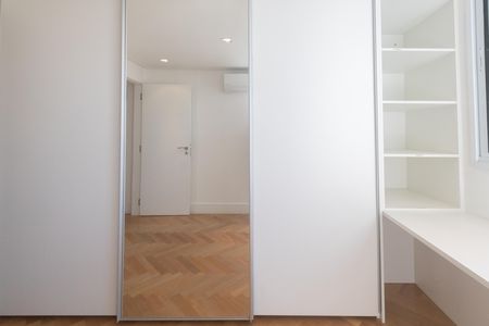 Apartamento para alugar com 100m², 2 quartos e 1 vaga Apartamento para alugar com 100m², 2 quartos e 1 vagaSuíte 2