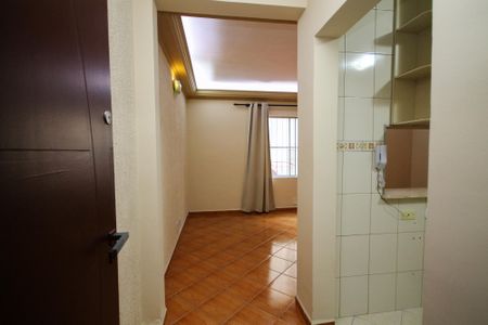 Entrada de apartamento para alugar com 2 quartos, 56m² em Jardim da Gloria, Cotia