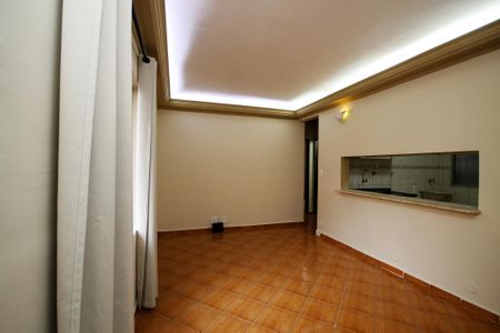 Sala de apartamento para alugar com 2 quartos, 56m² em Jardim da Gloria, Cotia