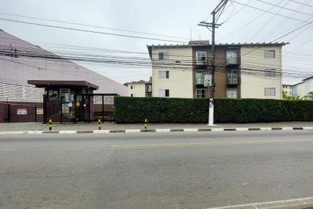 Apartamento para alugar com 56m², 2 quartos e 1 vagaFachada Condomínio