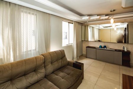 Sala de apartamento para alugar com 3 quartos, 174m² em Itapoã, Belo Horizonte