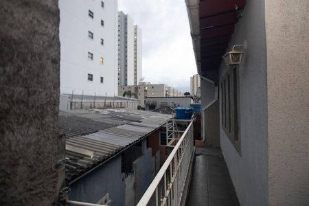 Varanda  de casa para alugar com 3 quartos, 70m² em Vila Pedro Moreira, Guarulhos