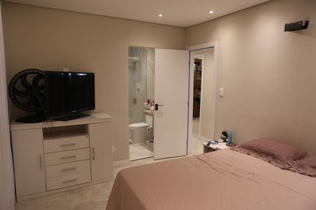 Quarto 1 de casa à venda com 3 quartos, 235m² em Santa Cruz Industrial, Contagem