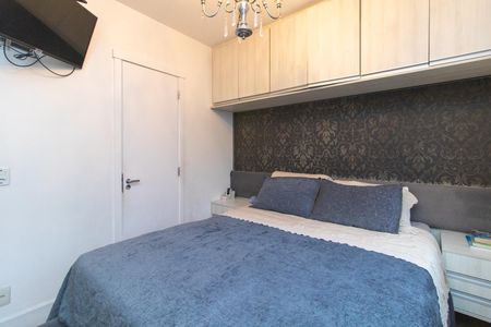 Quarto 1 de apartamento para alugar com 2 quartos, 67m² em Santo Antônio, Porto Alegre