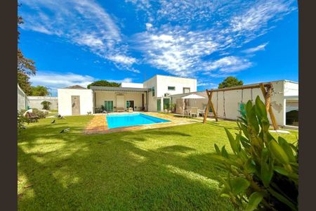 Casa à venda com 3 quartos, 590m² em Condomínio Estância Marambaia, Vinhedo