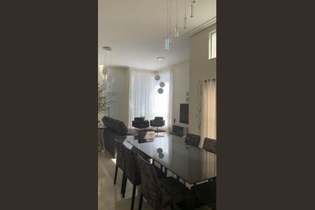 Casa à venda com 408m², 3 quartos e 6 vagas
