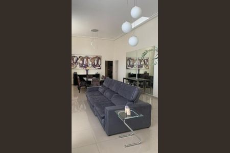 Casa à venda com 408m², 3 quartos e 6 vagas