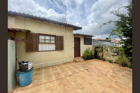 Casa à venda com 230m², 6 quartos e 4 vagas