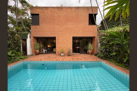 Piscina de casa à venda com 4 quartos, 227m² em Instituto de Previdencia, São Paulo