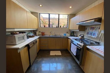 Cozinha de casa à venda com 4 quartos, 227m² em Instituto de Previdencia, São Paulo