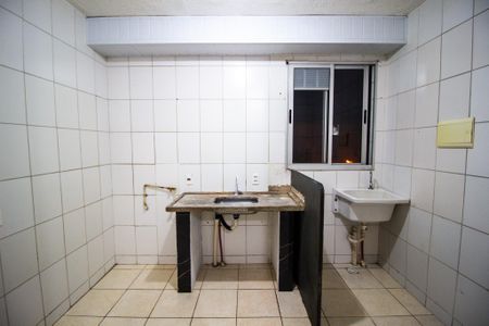 Cozinha de apartamento para alugar com 2 quartos, 47m² em Jd. Caranda, Sorocaba