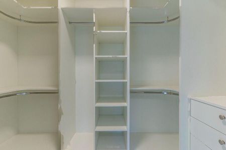 Casa à venda com 347m², 4 quartos e 6 vagas